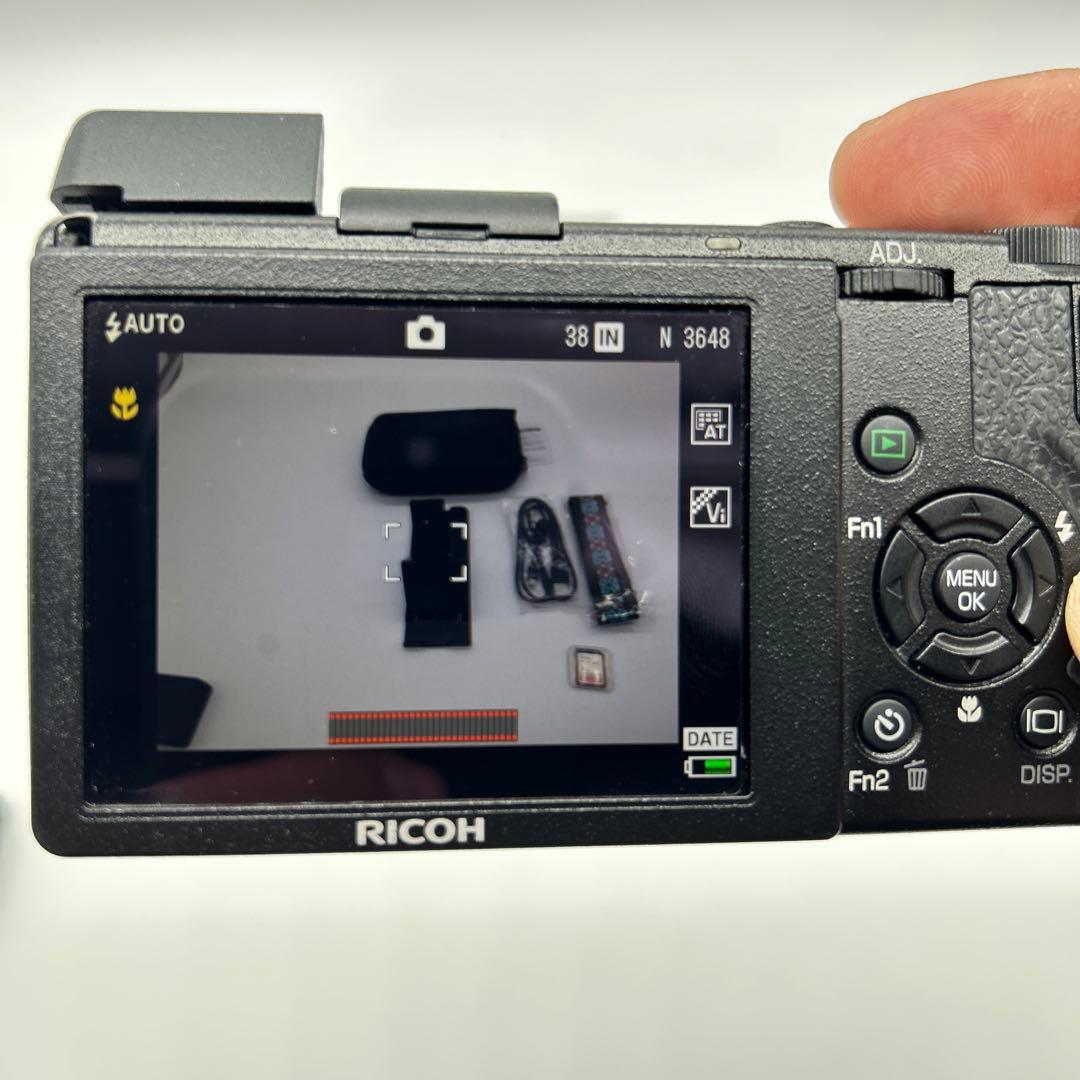 GR DIGITAL Ⅲ RICOHコンパクトカメラ