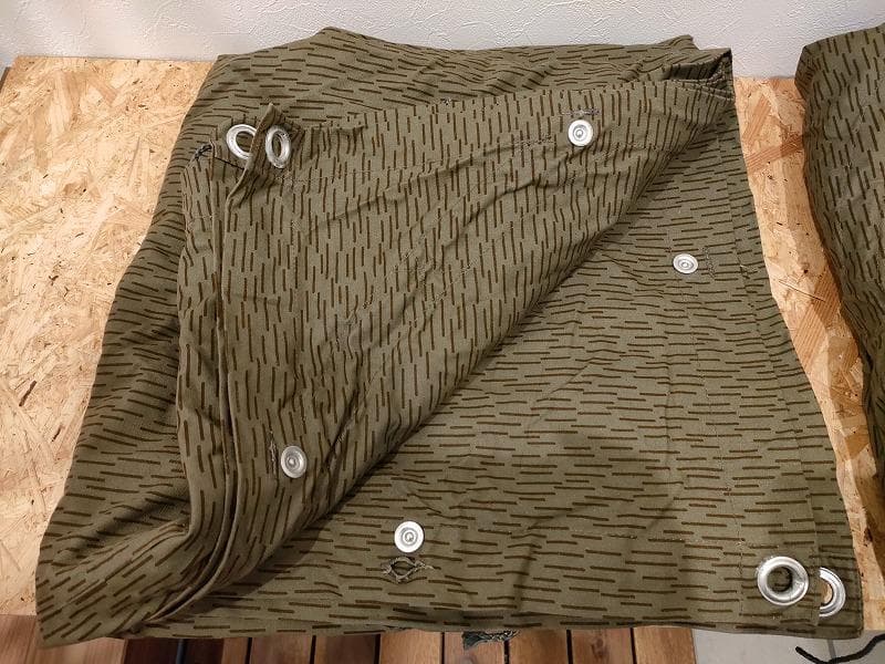 【値下げ中】東ドイツ軍　軍幕ポンチョテント 2枚セット