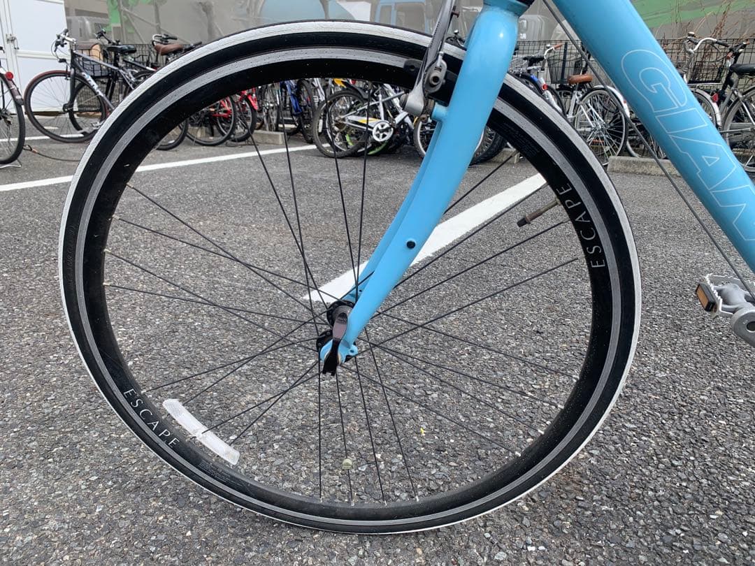 GIANT ESCAPE R3.クロスバイクジャイアント エスケープ水色ジャンク