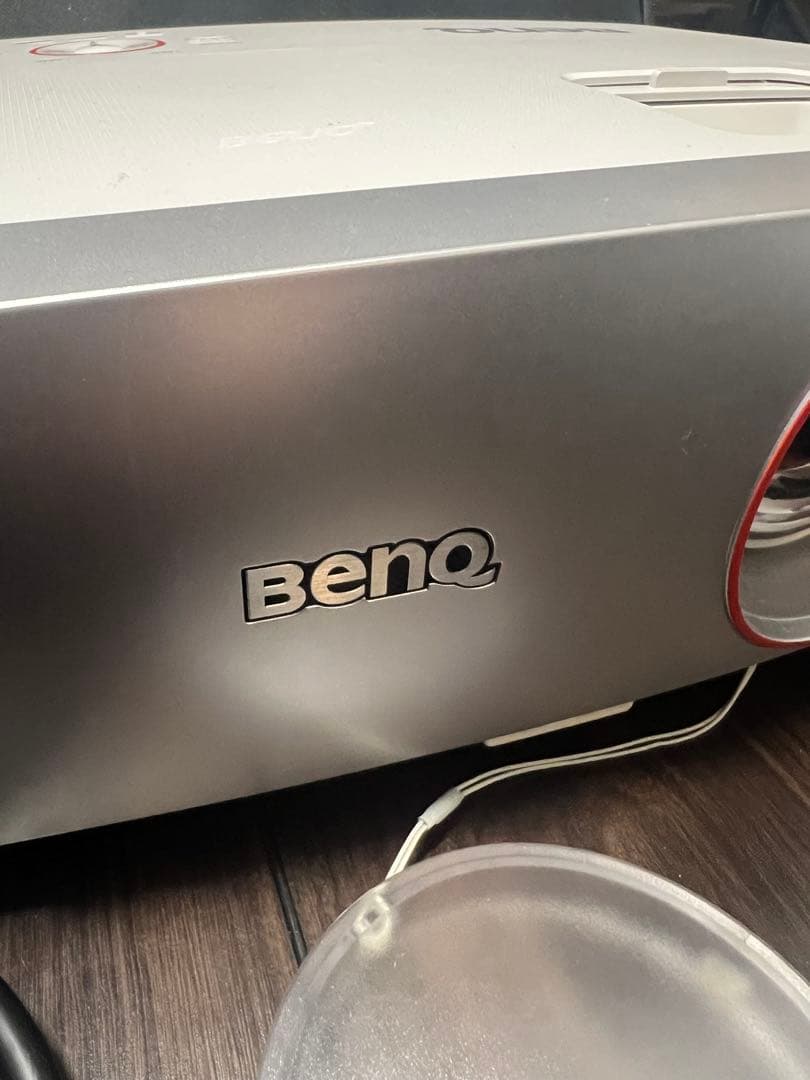 BenQ HT2150STホームプロジェクター フルHD 60FPS