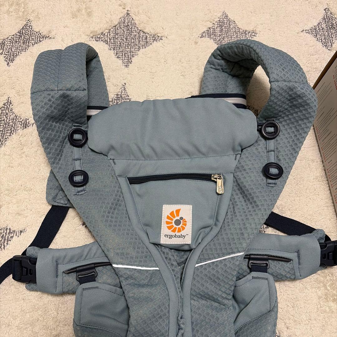 ergobaby OMNI 360 抱っこ紐 汚れ防止スタイ付き