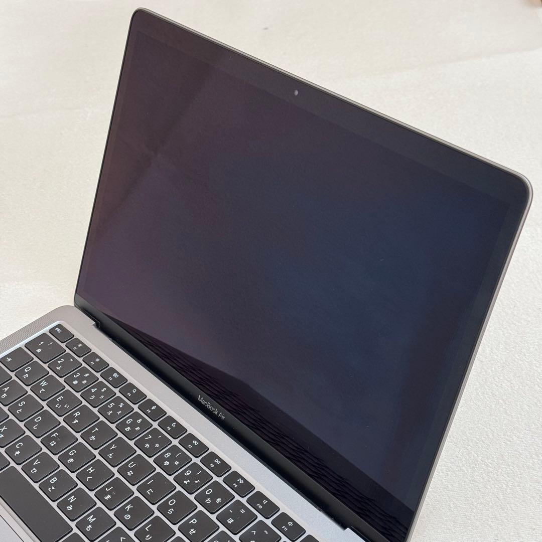 M1 MacBook Air メモリ8GB SSD256GB スペースグレイ