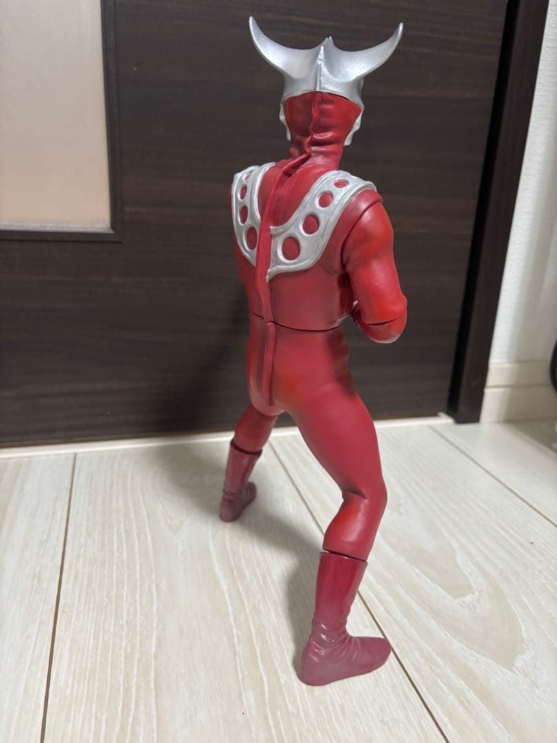 T*e様 CCP 1/6 ウルトラマンレオ　発光ギミックあり