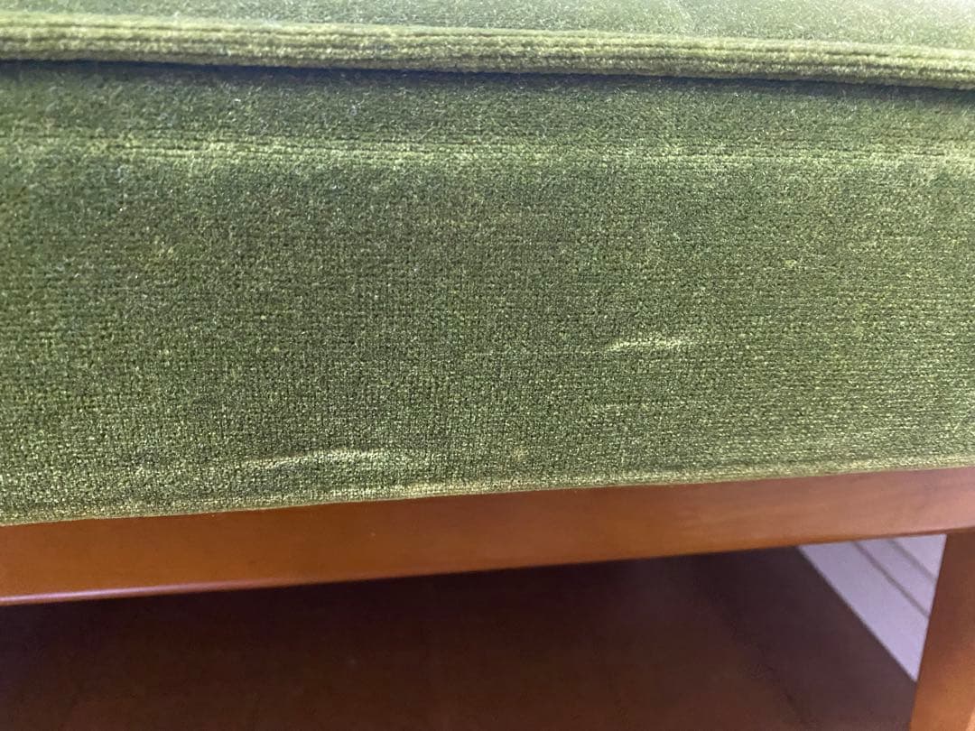 【送料込】カリモク60 Ｋチェア（モケットグリーン）