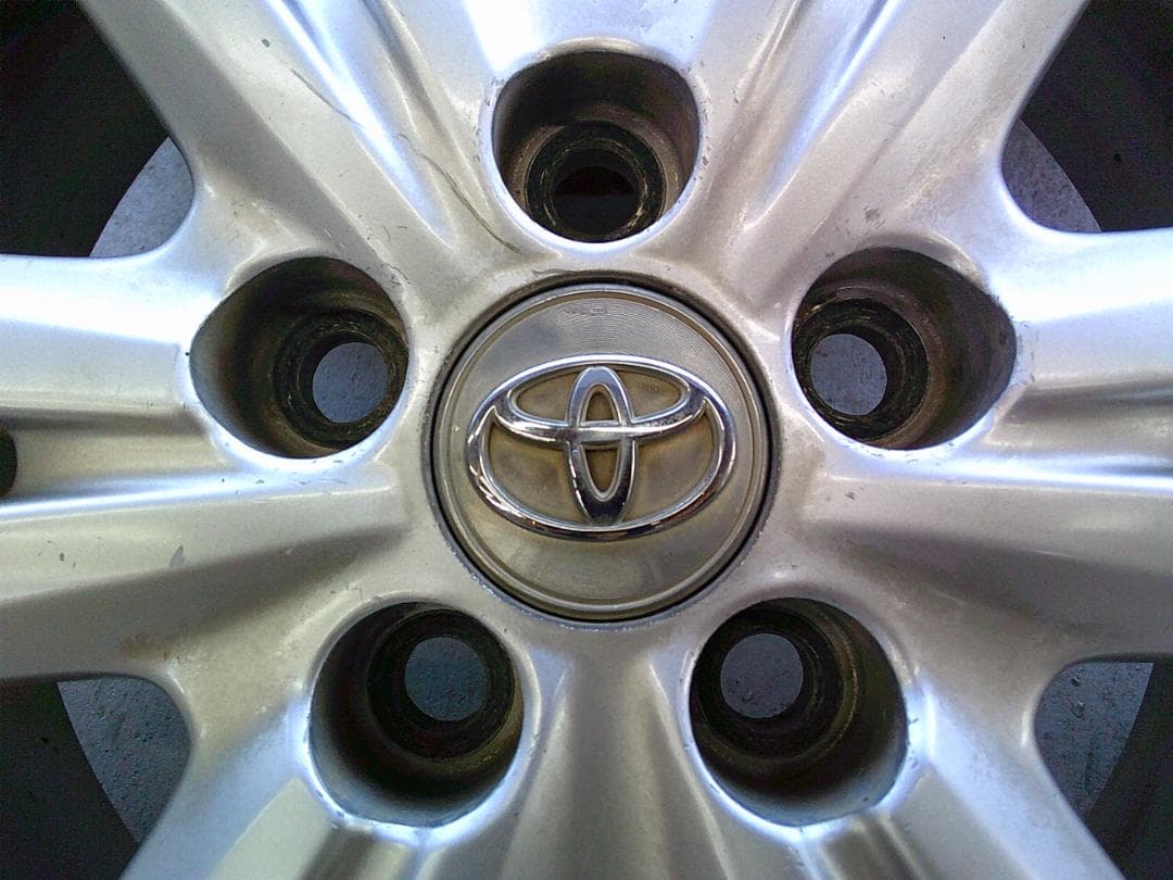 送料込☆中古スタッドレスセット☆ヨコハマiG60☆205/60R16☆トヨタ車用