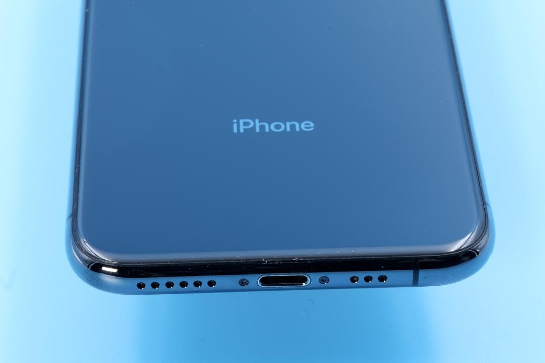 iPhoneXS 256GB スペースグレイ NTE02J（美品）