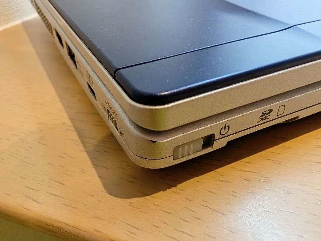 レッツノートSV7/プレミアム Core i7/16GB/3TB(SSD)