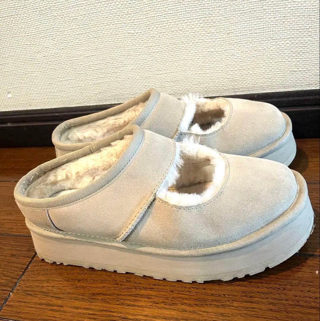 UGG アグ ビア メリージェーン 25cm ムートンブーツ
