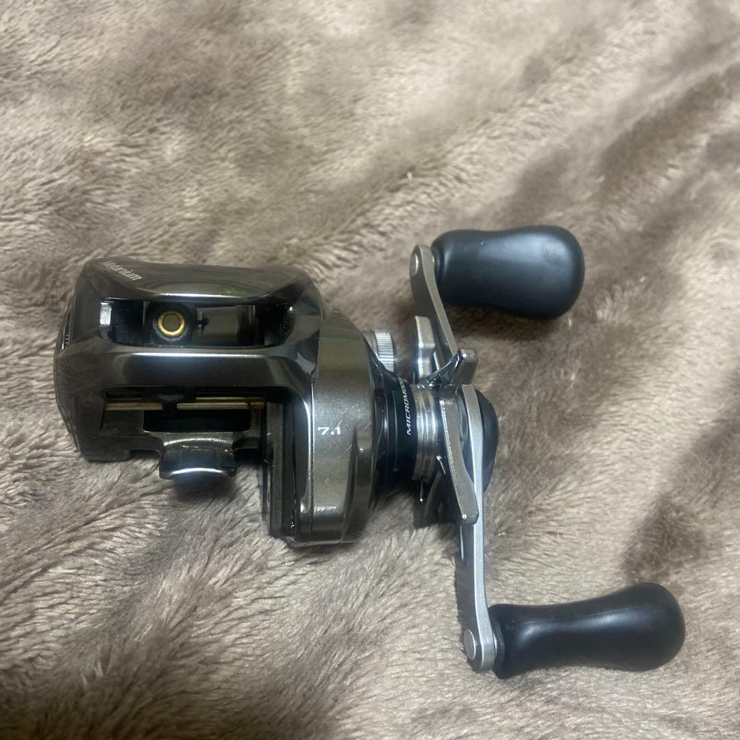 【美品、夢屋シャロースプール仕様】 シマノ 20メタニウム7.1(HG) 左
