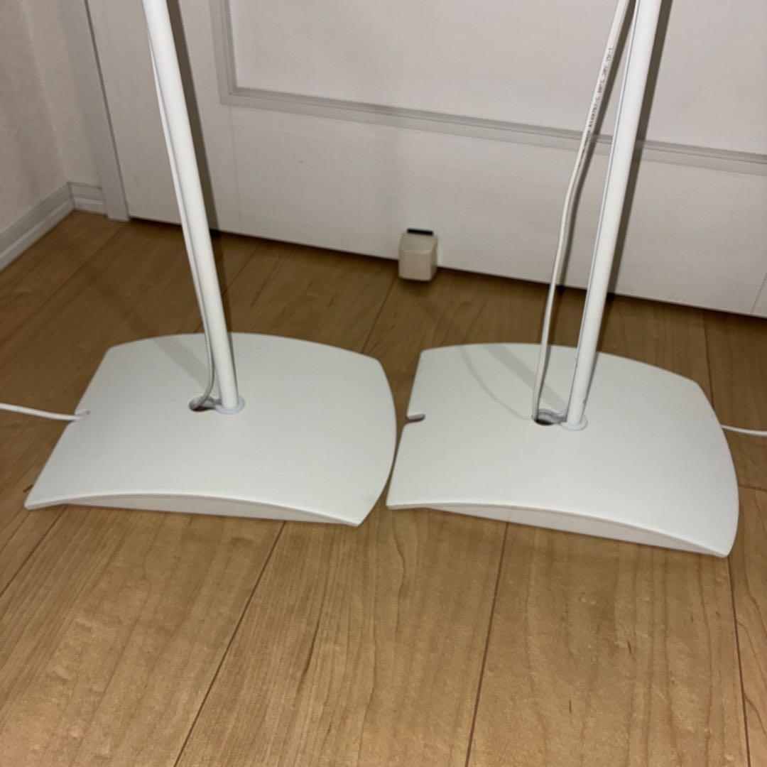 希少ホワイト　スタンド付き　BOSE サラウンドSPEAKERS サウンドバー