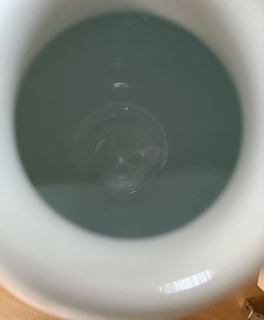 人間国宝　十三代酒井田柿右衛門　錦手　牡丹鳥文花瓶　柿右衛門