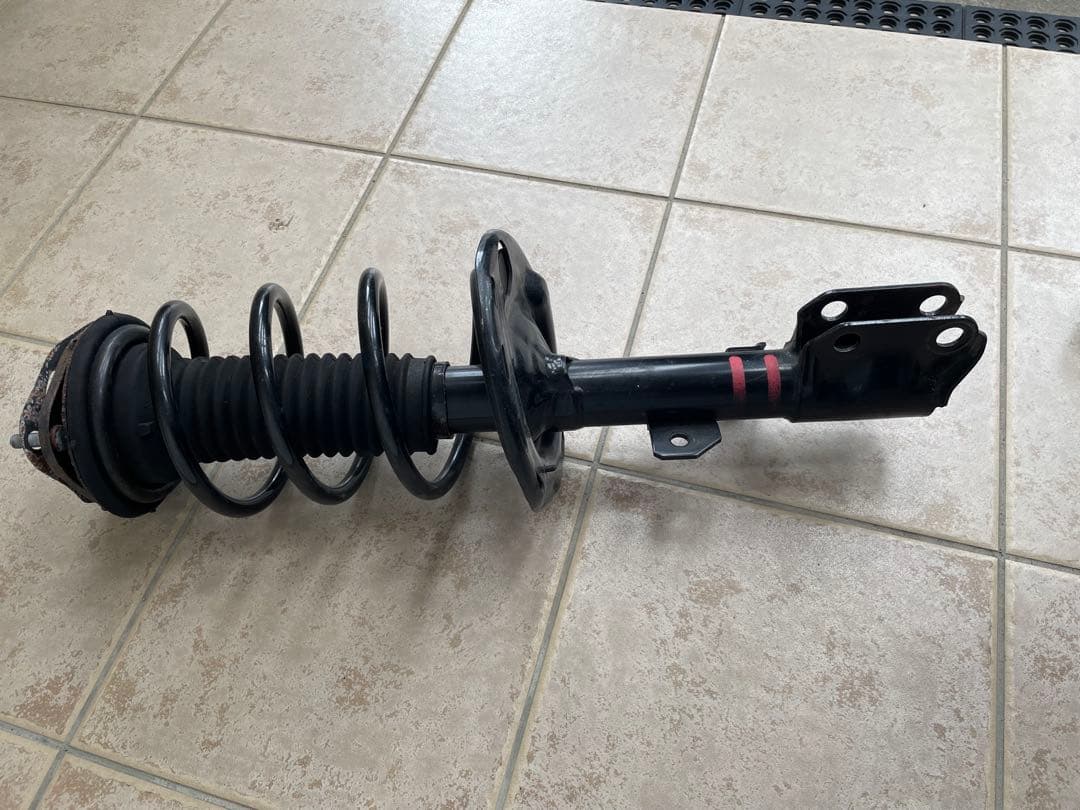 ヴォクシー 70 4WD 純正フロントサスペンション