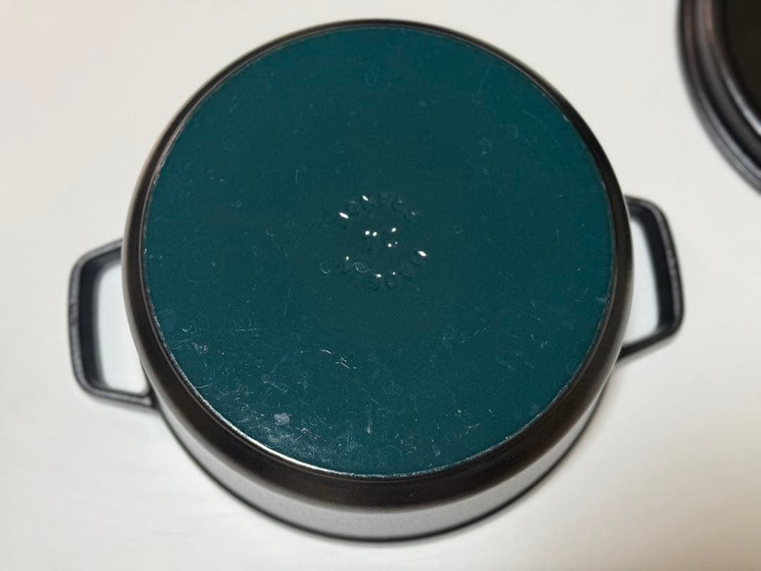 Staub ストウブ ピコ ココット 24cm