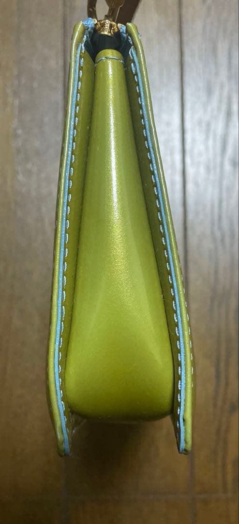 LOUIS VUITTON ルイ・ヴィトン ヴェルニ　レキシントン　ハンドバッグ