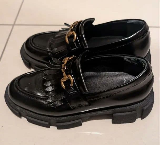 MANA フリンジ ローファー 厚底