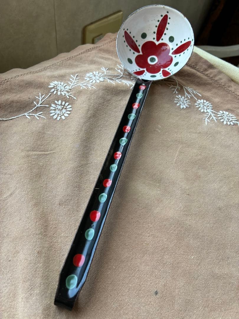 りりららアンティーク　手書き　ホーロー　レードル　お玉　オタマ　超レア