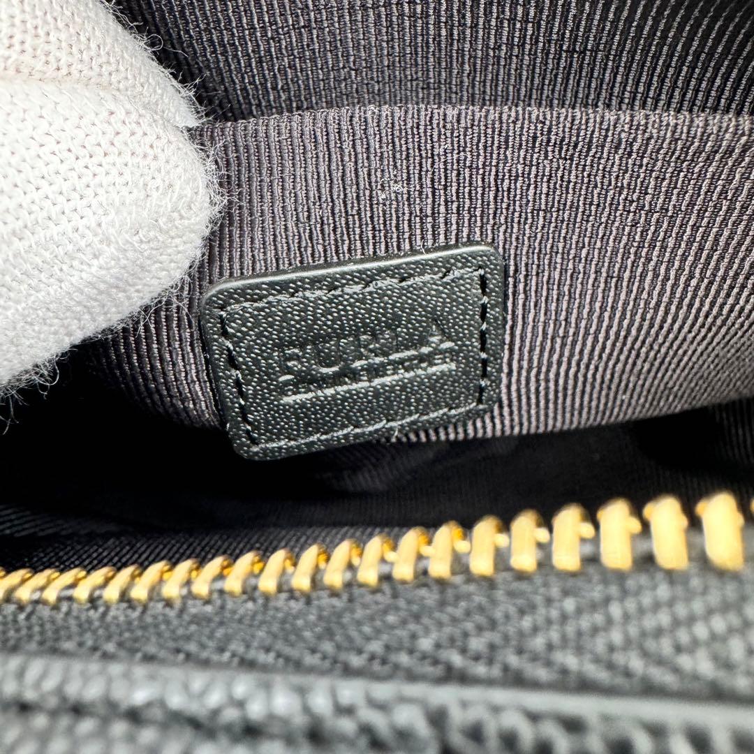 未使用品✨FURLA ウエストバッグ　ブラック　レザー