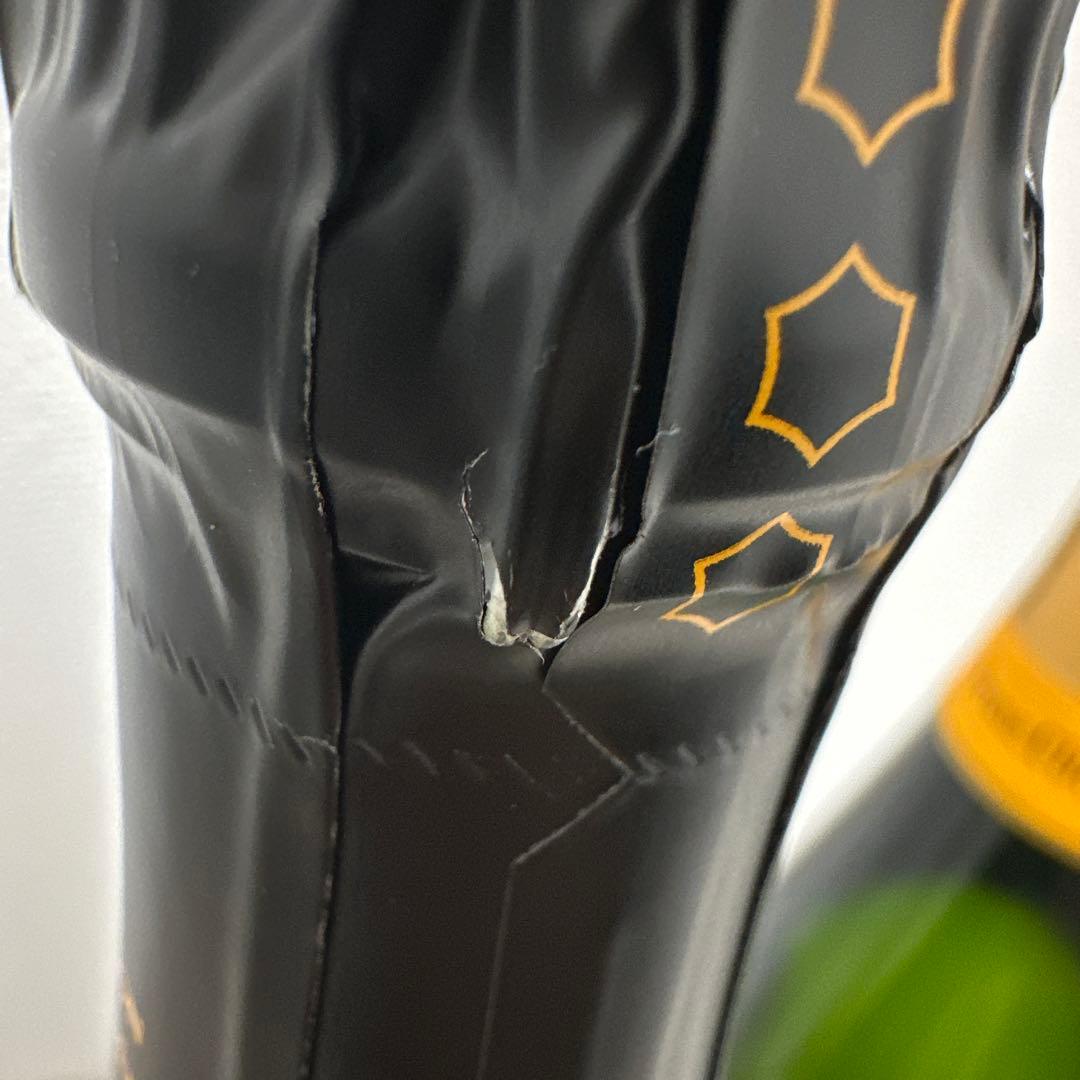 ヴーヴ・クリコ ホワイト/ヴーヴ・クリコ イエロー 2本セット