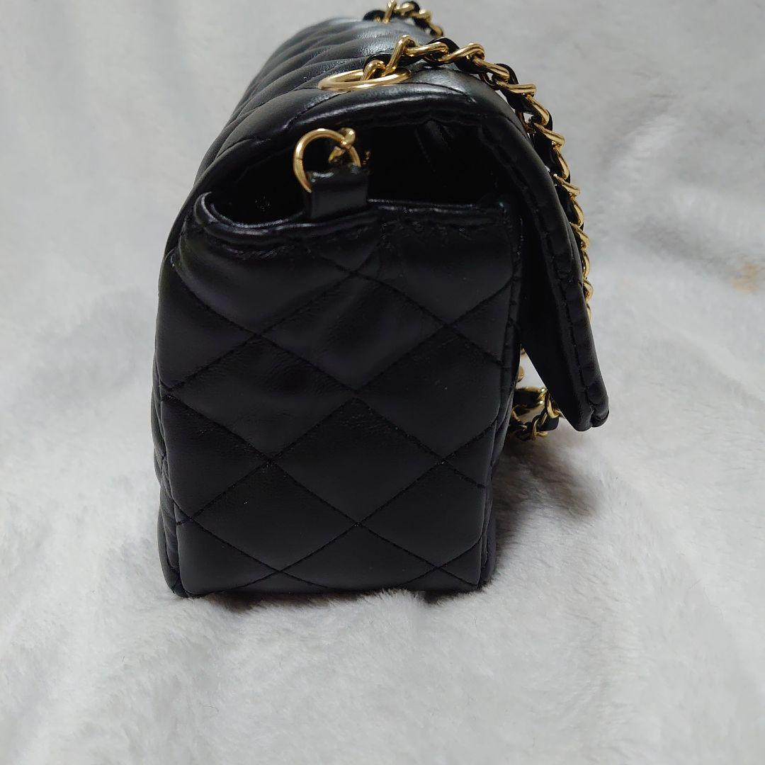 ノベルティブラックショルダーバッグ キルティング