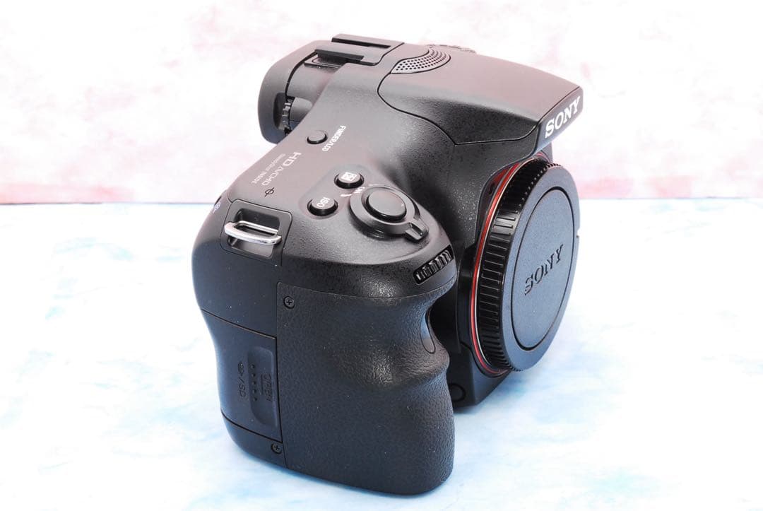 ソニー α65☆レンズ交換不要の高倍率レンズ☆一眼レフカメラ☆ショット数極少