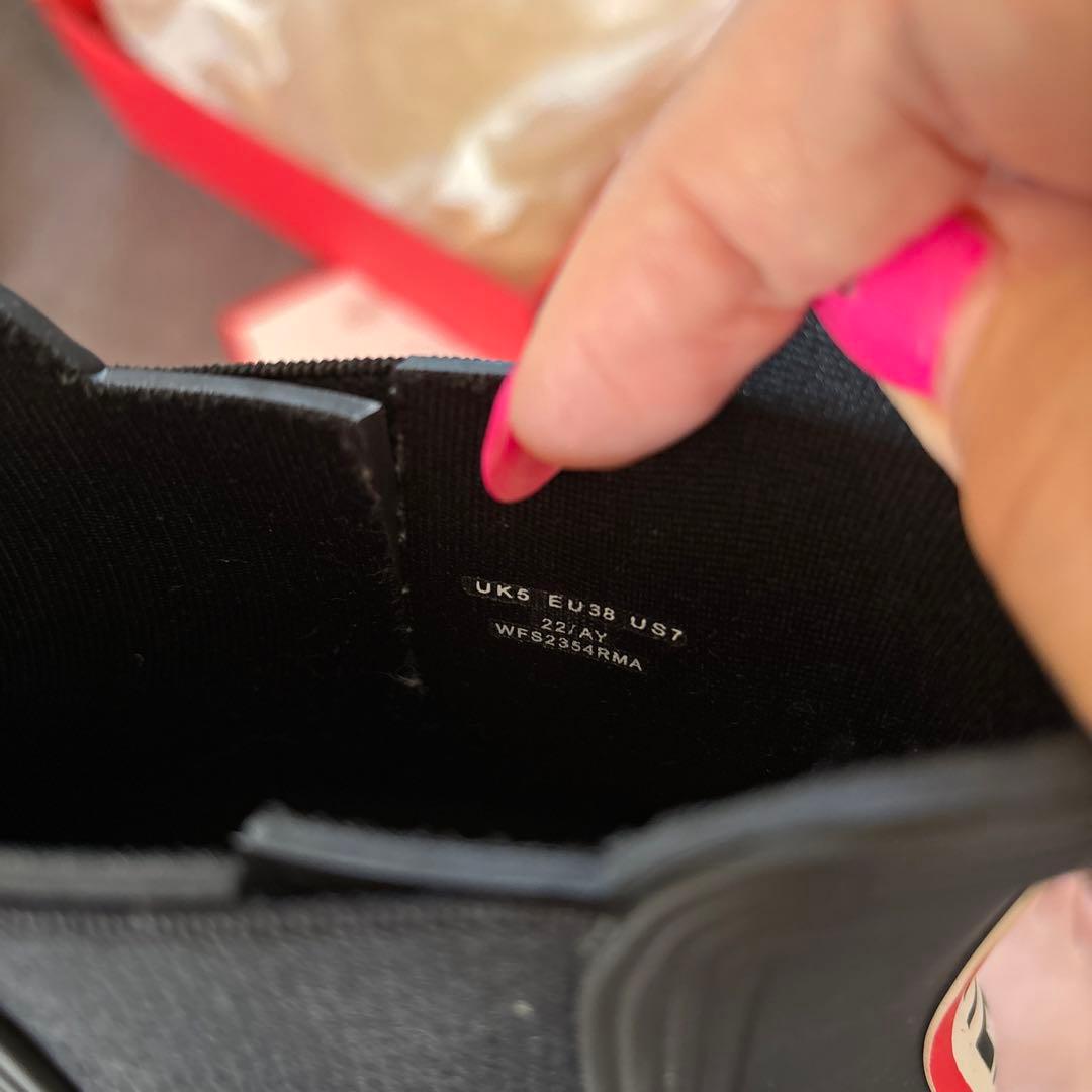 ゆ*ぺ様 ハンター トリ カラー ロゴ バックストラップ ブーツ