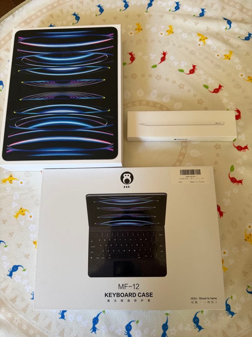 iPadPro12.9第6世代128GB『シルバー』Wi-Fiモデル　付属品付き