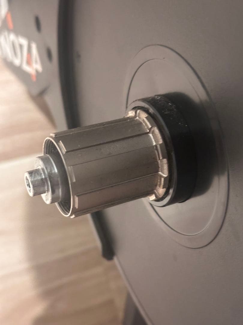 NOZA ONE スマートローラー