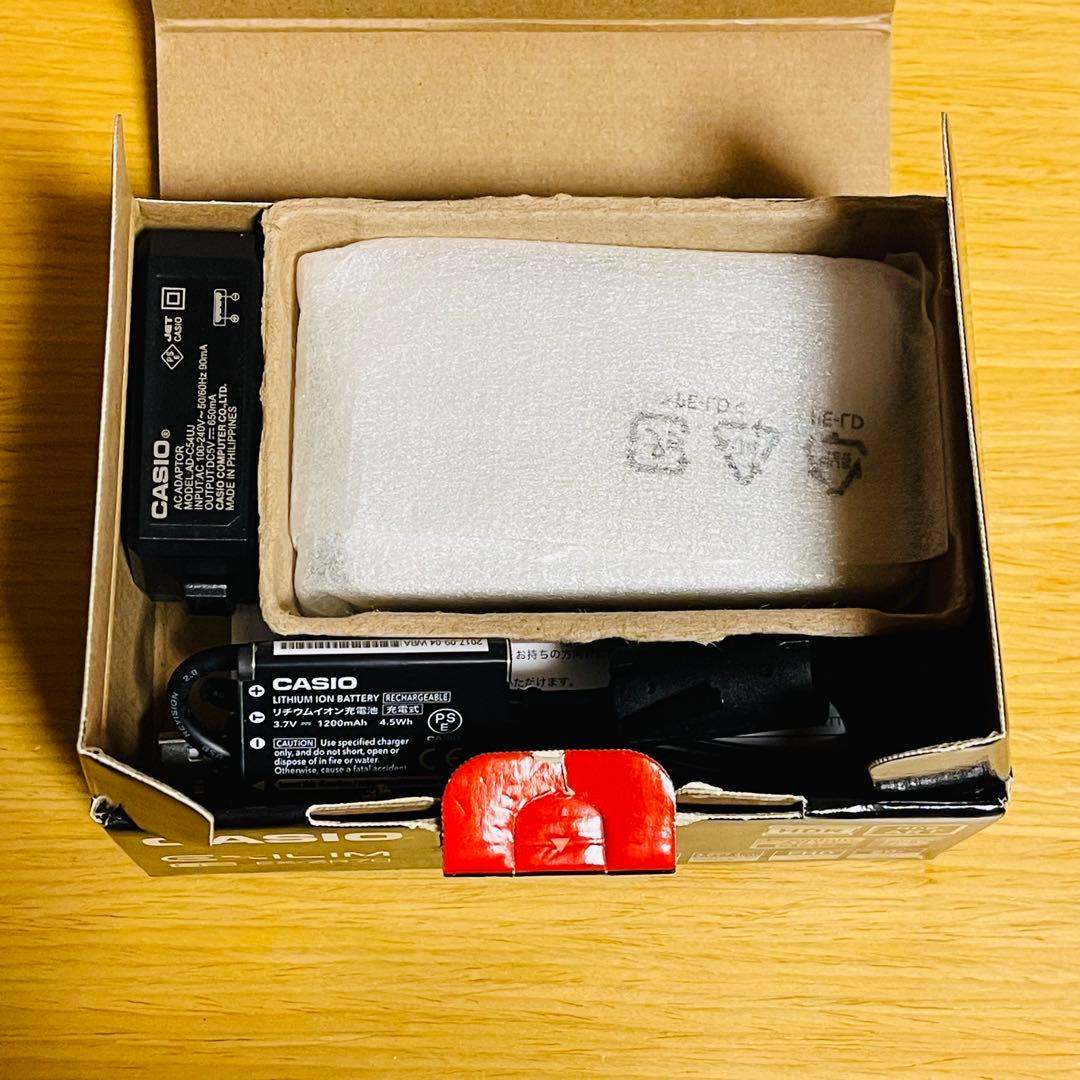 【♡hrm♡プロフ必読】カシオ EXILIM EX-ZR70WE ホワイト