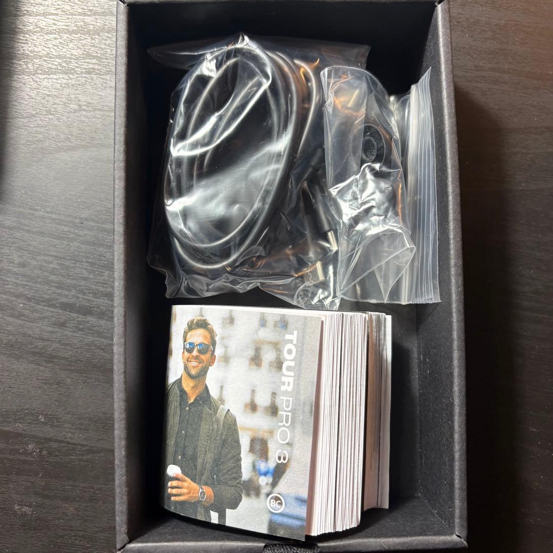 JBL Tour Pro 3 ワイヤレスイヤホン