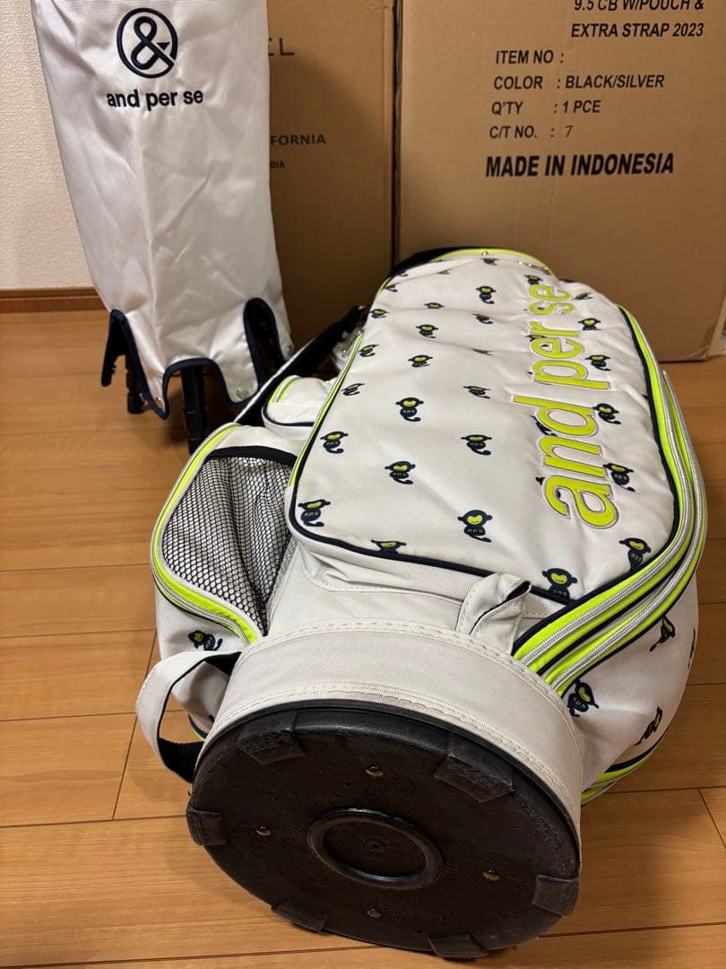 美品 and per se アンパスィ キャディバッグ 9型