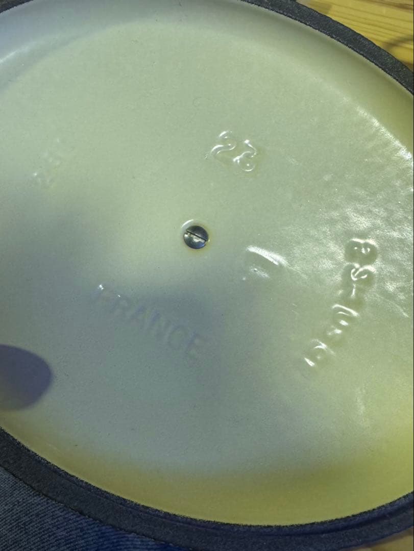 s2280 廃盤色 ル・クルーゼ ココットオーバル　サフランイエロー　23