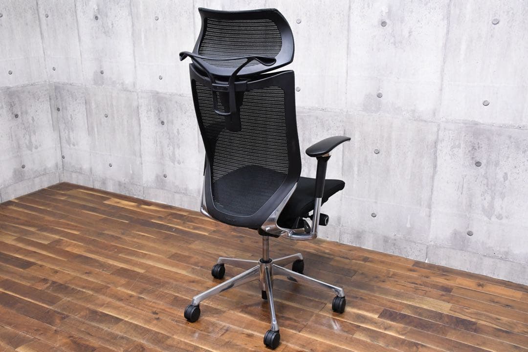 EFK40 オカムラ バロンチェア CP82BR ブラック デスクチェア