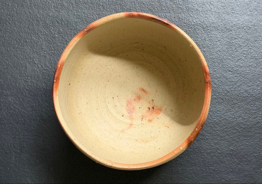 山本雄一 備前焼緋襷茶碗 共箱 緋襷　県重要無形文化財