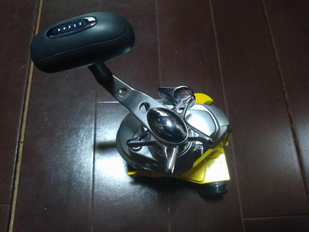 超美品　Daiwa シーボーグメガツイン300MT 電動リール