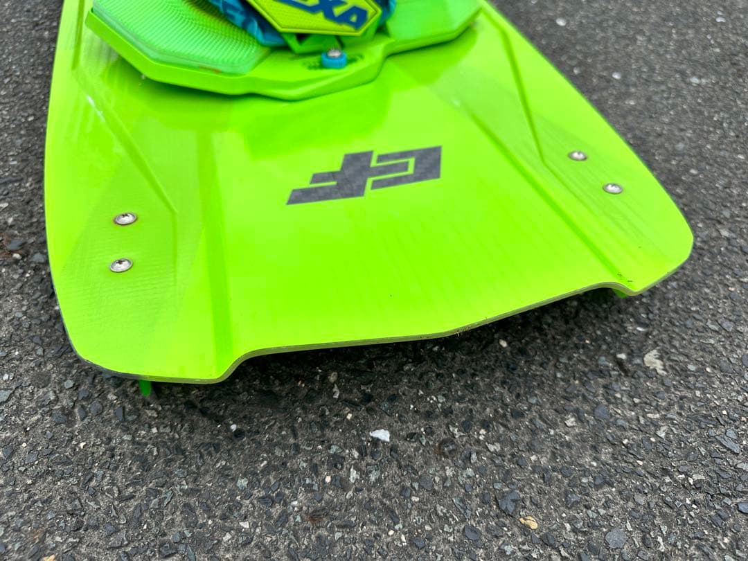 カイト ボード サーフィン クレイジーフライ カイトサーフィンバインデイング付