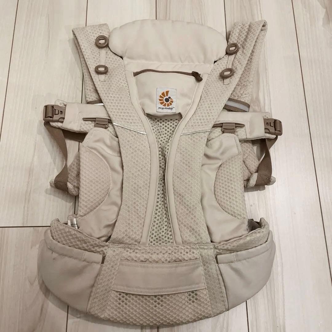ergobaby オムニブリーズ　ナチュラルベージュ 抱っこ紐