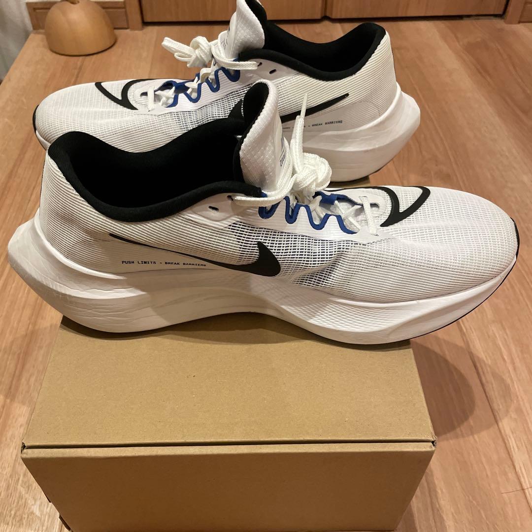 NIKE ナイキ Zoom Fly 5 ズームフライ