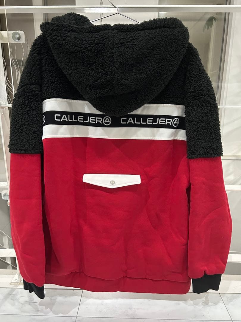 ゴルフ　CALLE JER 新品未使用　フリースパーカー