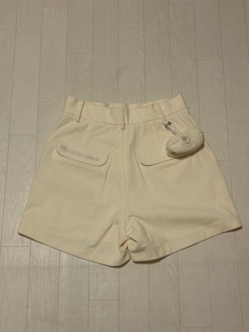 ワック ショートパンツ