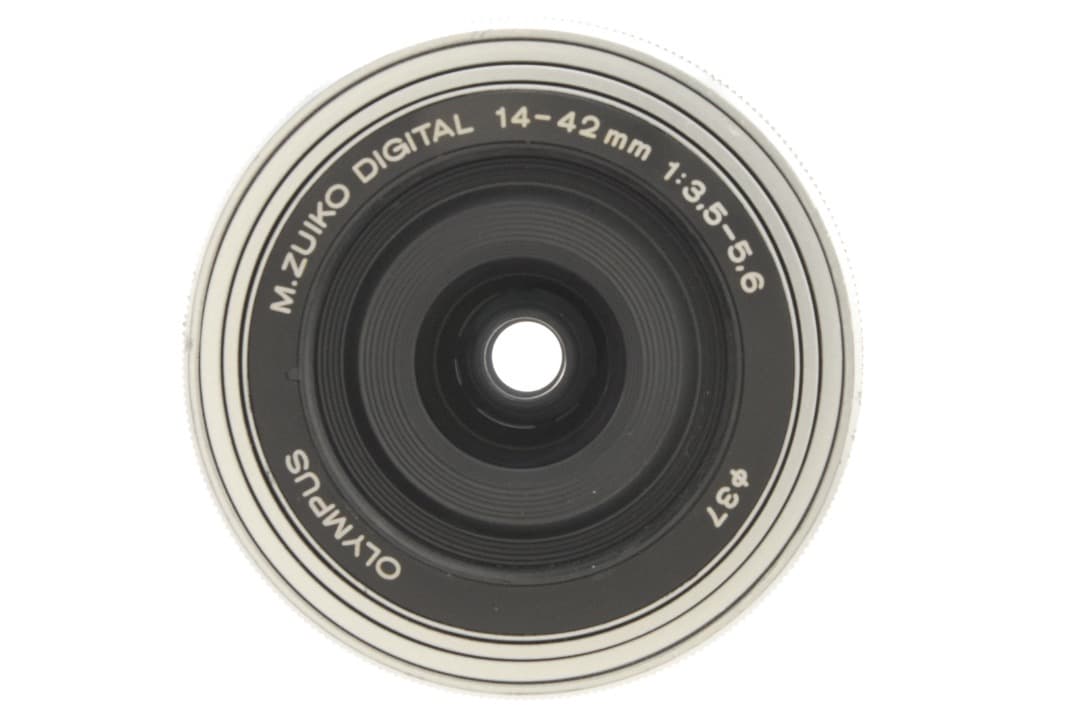 【ほぼ新品】 OLYMPUS OM-D E-M10 Mark II