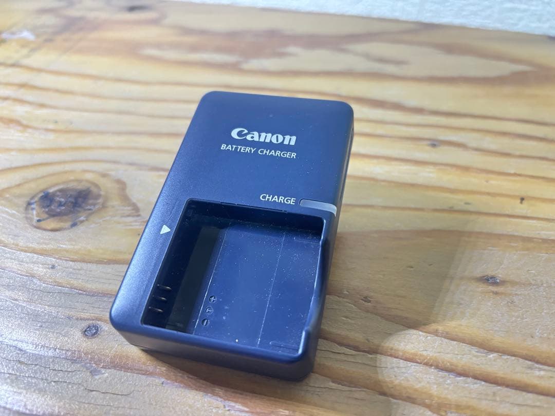 【アビチャ】Canon IXY デジカメ12.1メガSDカード新品付き