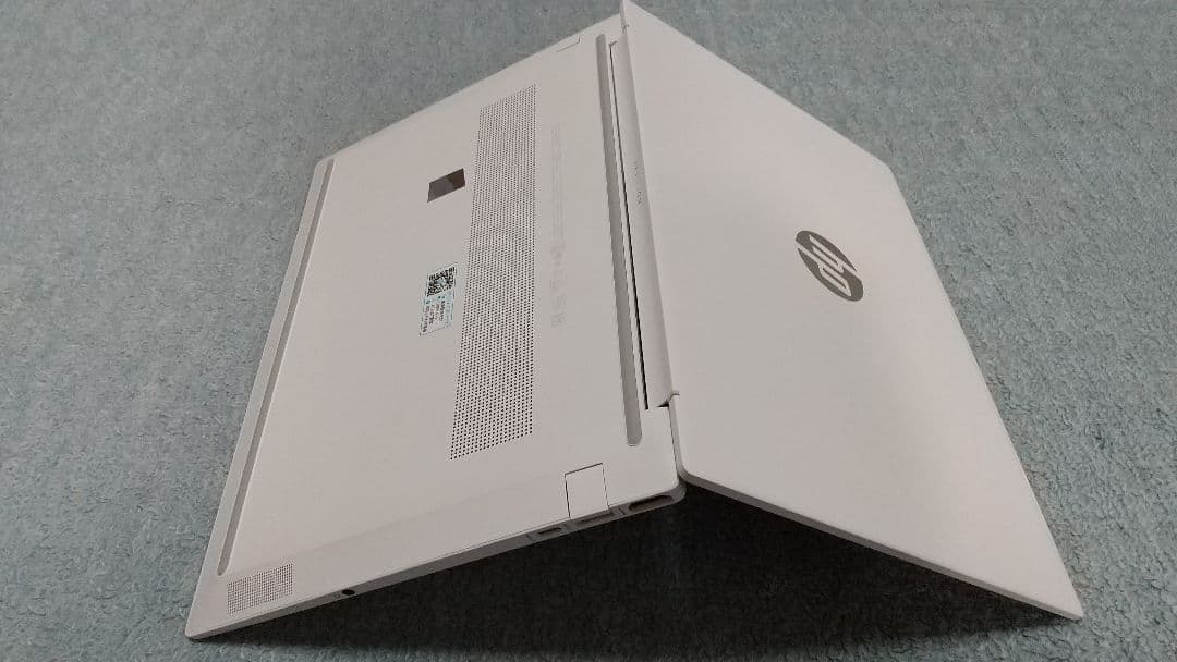 m*1様 【不良品】HP Pavilion Aero Laptop 13-be0