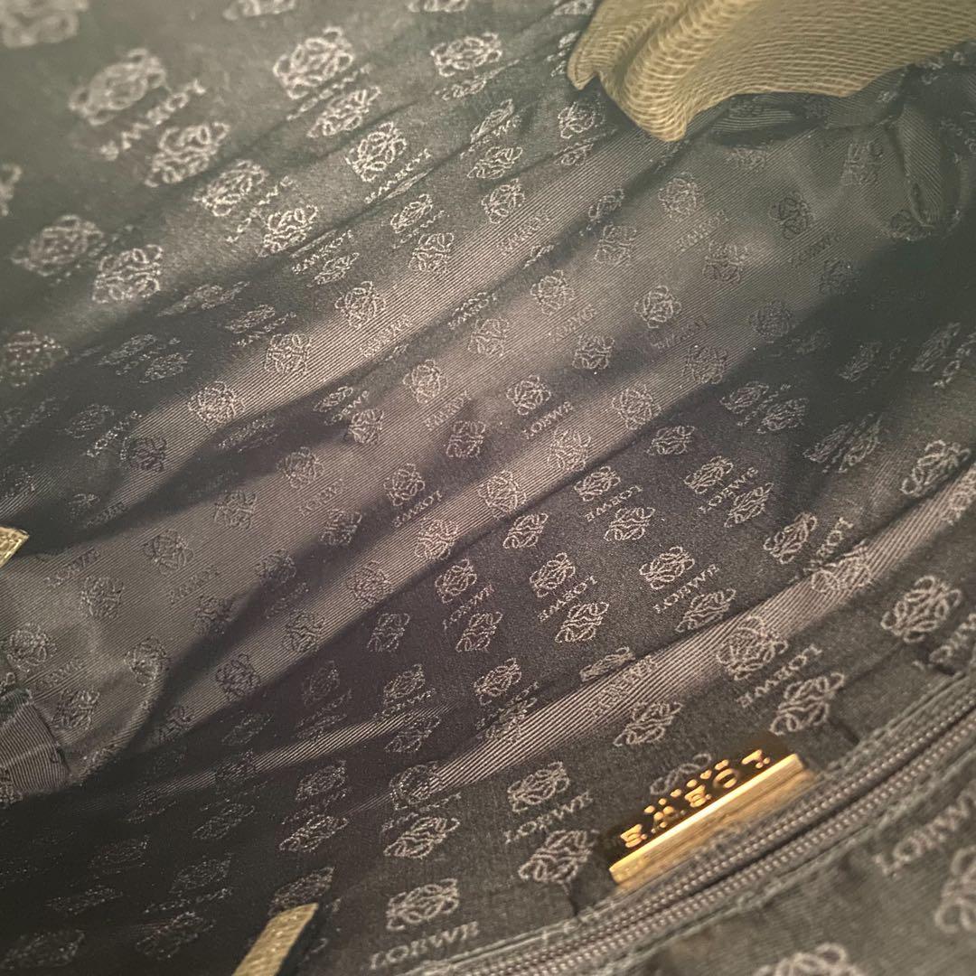 希少　LOEWE　ヴィンテージ　レザー　ワンショルダーホーボー　カーキグリーン