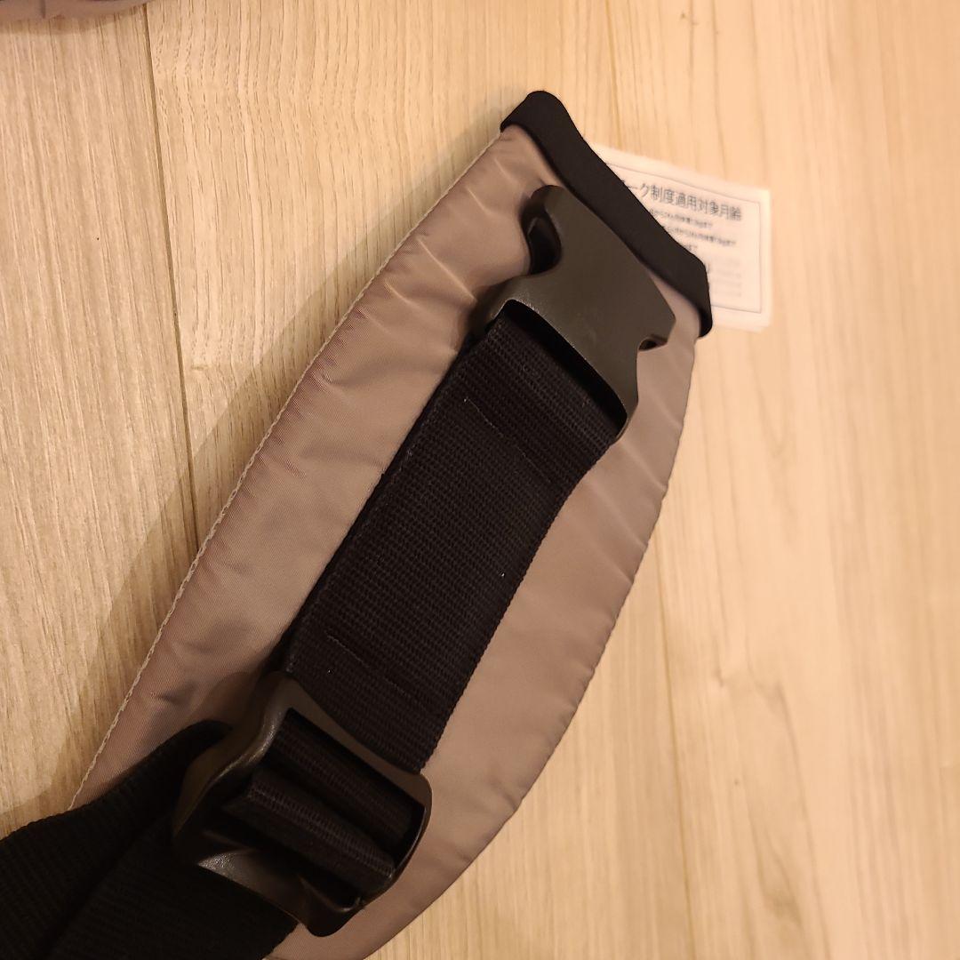 HUGLM　ハグルム ベビーキャリア　抱っこ紐