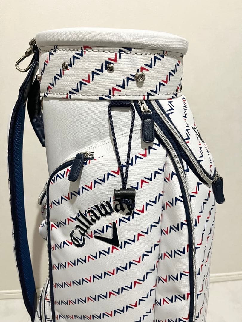 Callaway 幾何学模様 キャディバッグ　ホワイト ゴルフシューズ入れ付き