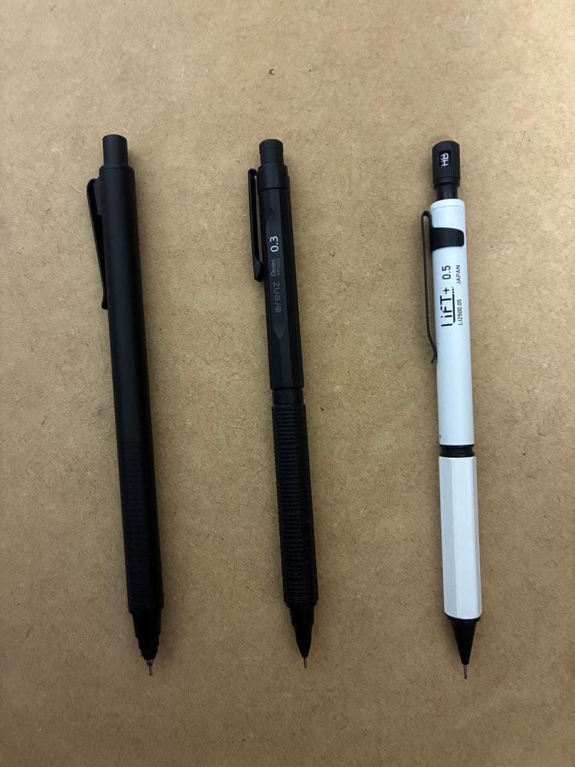 文房具(シャーペン)まとめ売り 総額42570円分！ 限定色有り！ 引退品