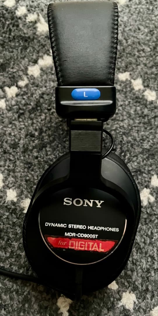 SONY MDR-CD900ST イヤーパッド新品交換済み　ヘッドフォン