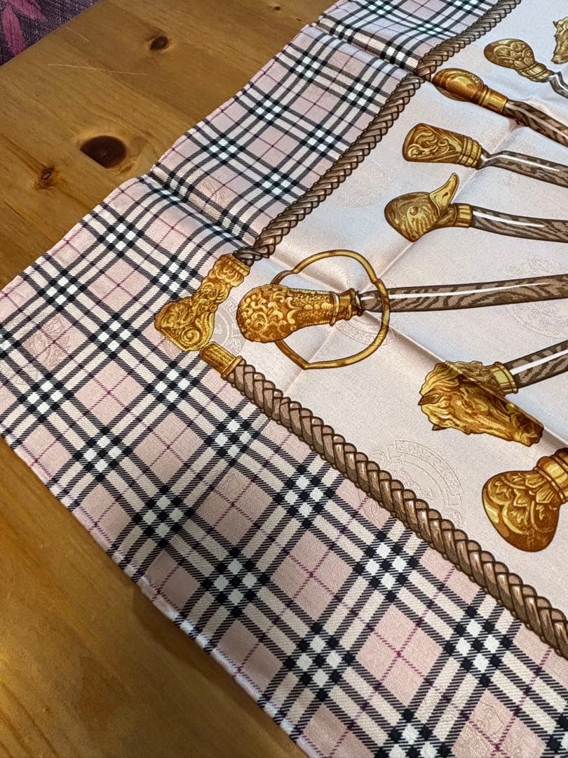 H*守様 Burberrys シルク&コットンハンカチ 4枚セット