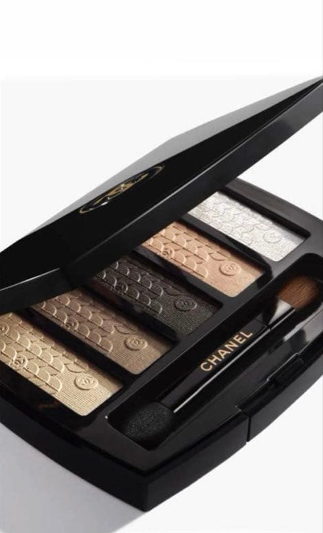 新品 未使用 CHANEL シャネル ルミエール グラフィック アイシャドウ