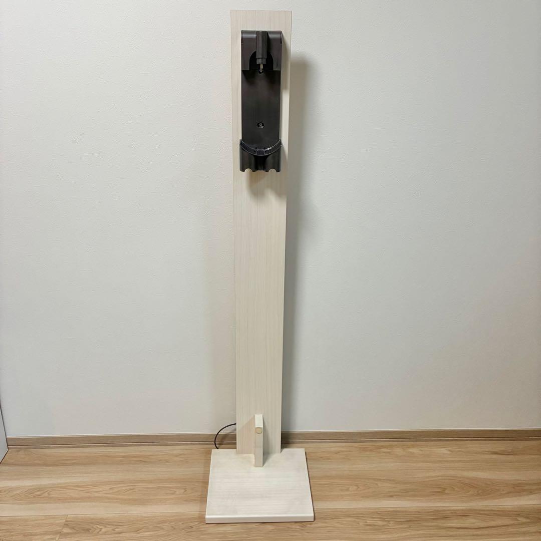 Dyson V8 absoluteスティッククリーナー 本体 壁掛けスタンド付き